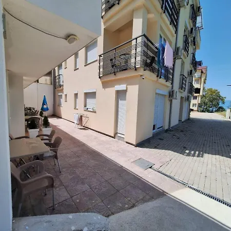 Lakeside Elesec Appartement